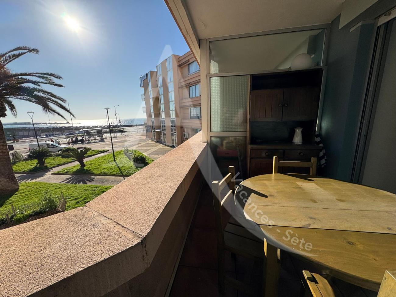 1 Chambres, Pkg, A Mi Chemin Entre Plages Et Centre Historique سُت المظهر الخارجي الصورة